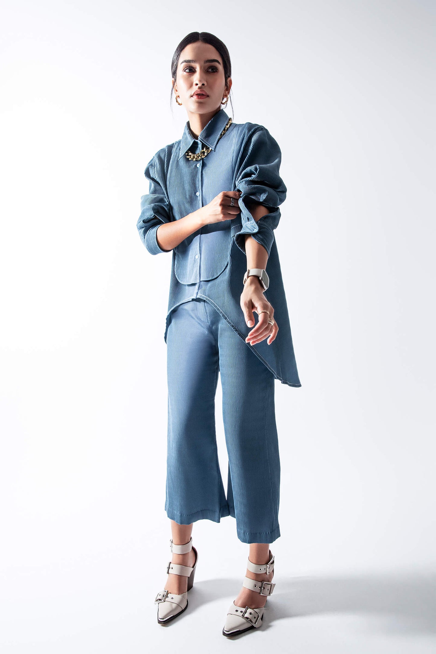 Blue Textured Crepe Cropped Trousers