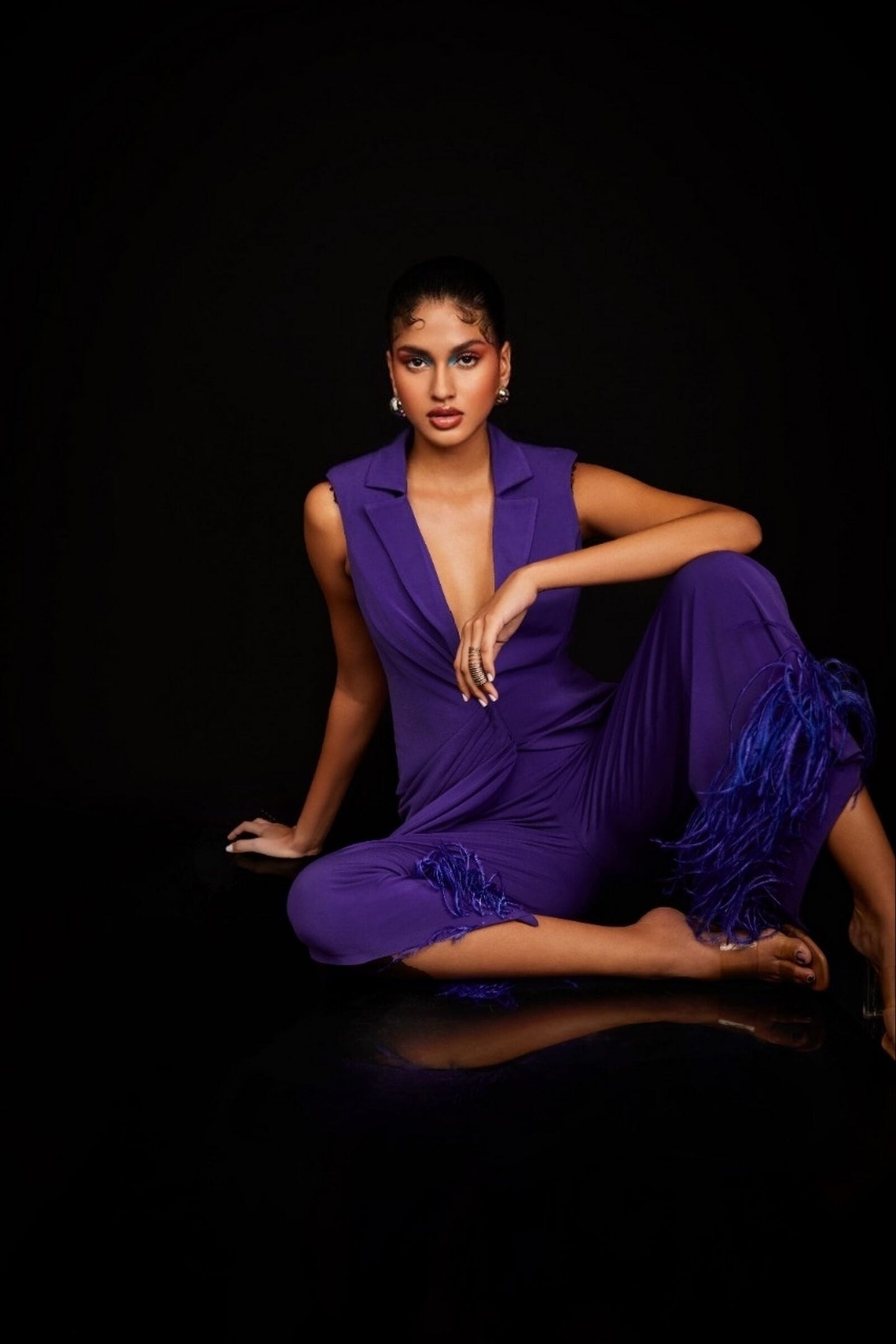 Plum Jersey Feather Pants With Vents