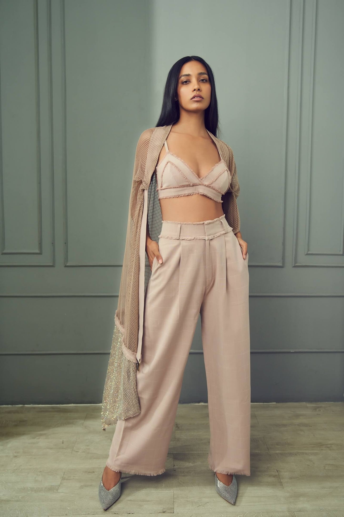 Dusty Pink Trousers With Frayed Hem